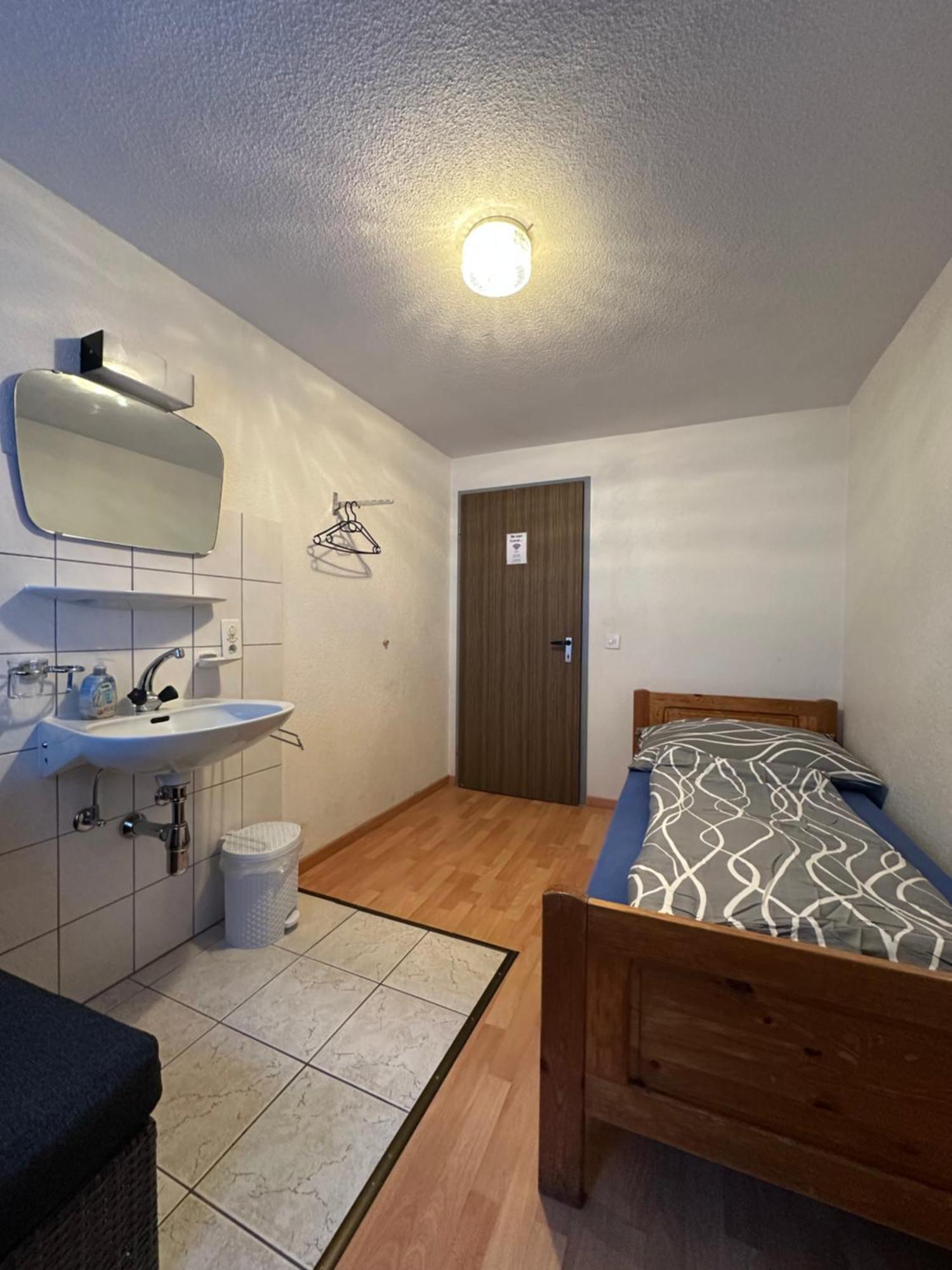 Holiday House Laerchenheim Saas-Balen Luaran gambar