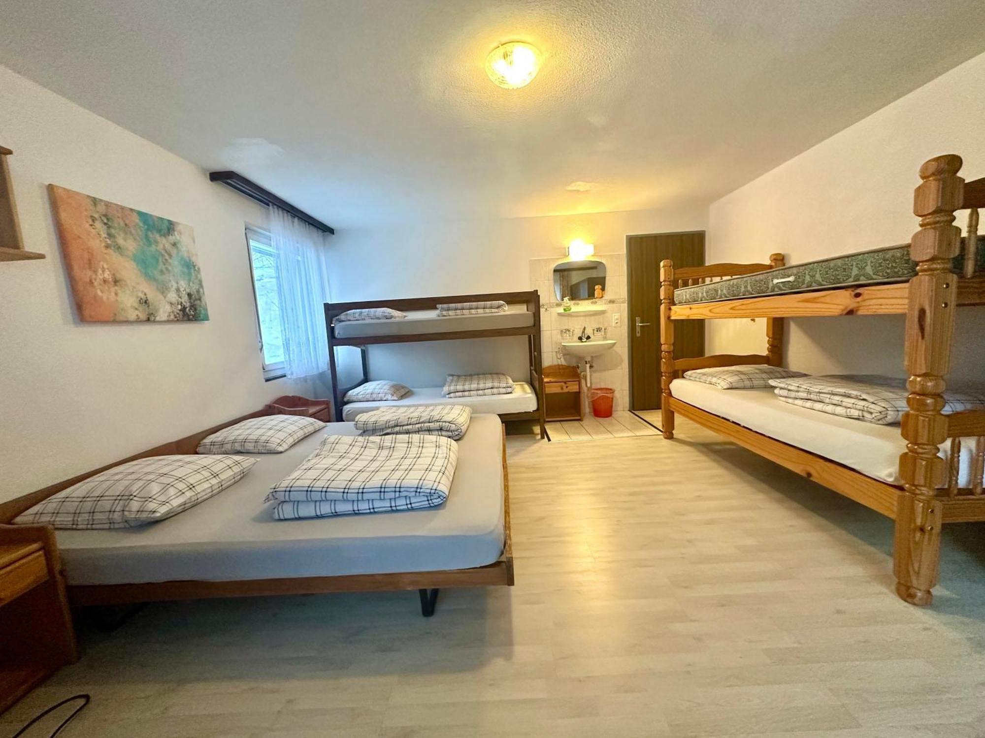Holiday House Laerchenheim Saas-Balen Luaran gambar