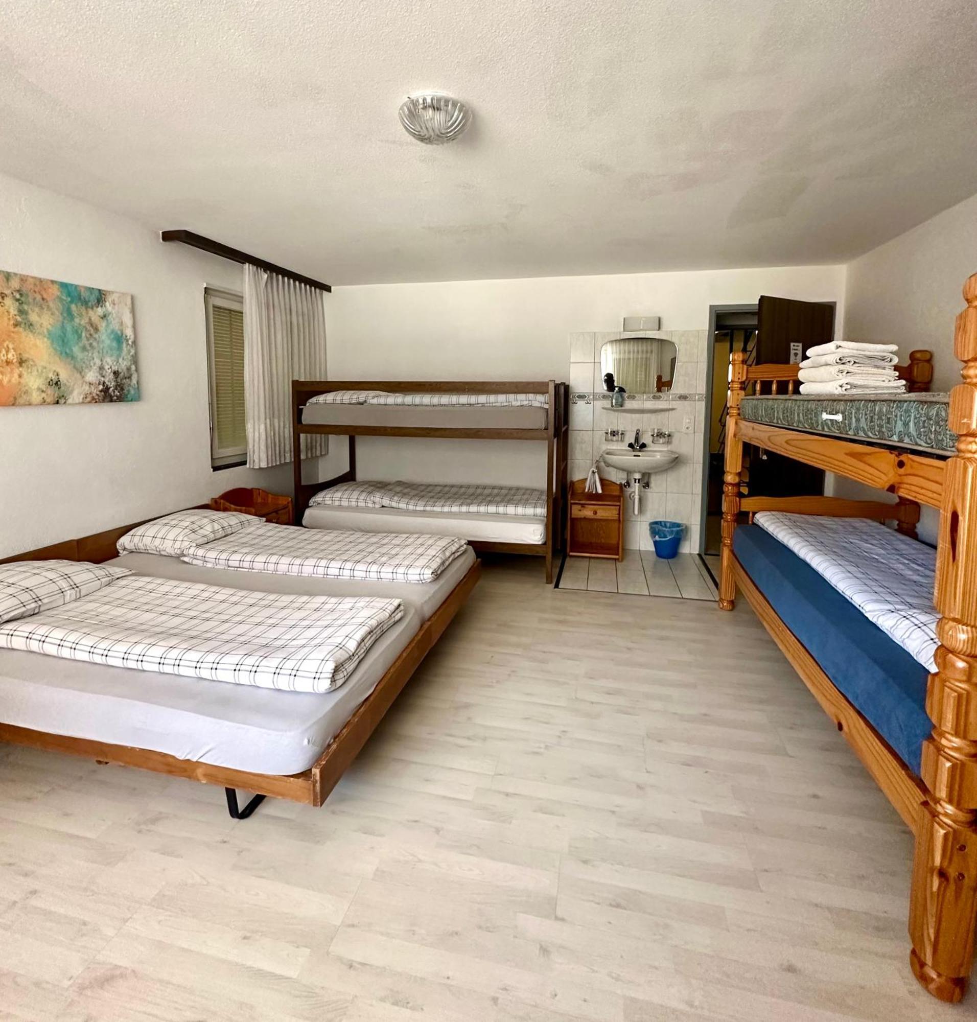 Holiday House Laerchenheim Saas-Balen Luaran gambar